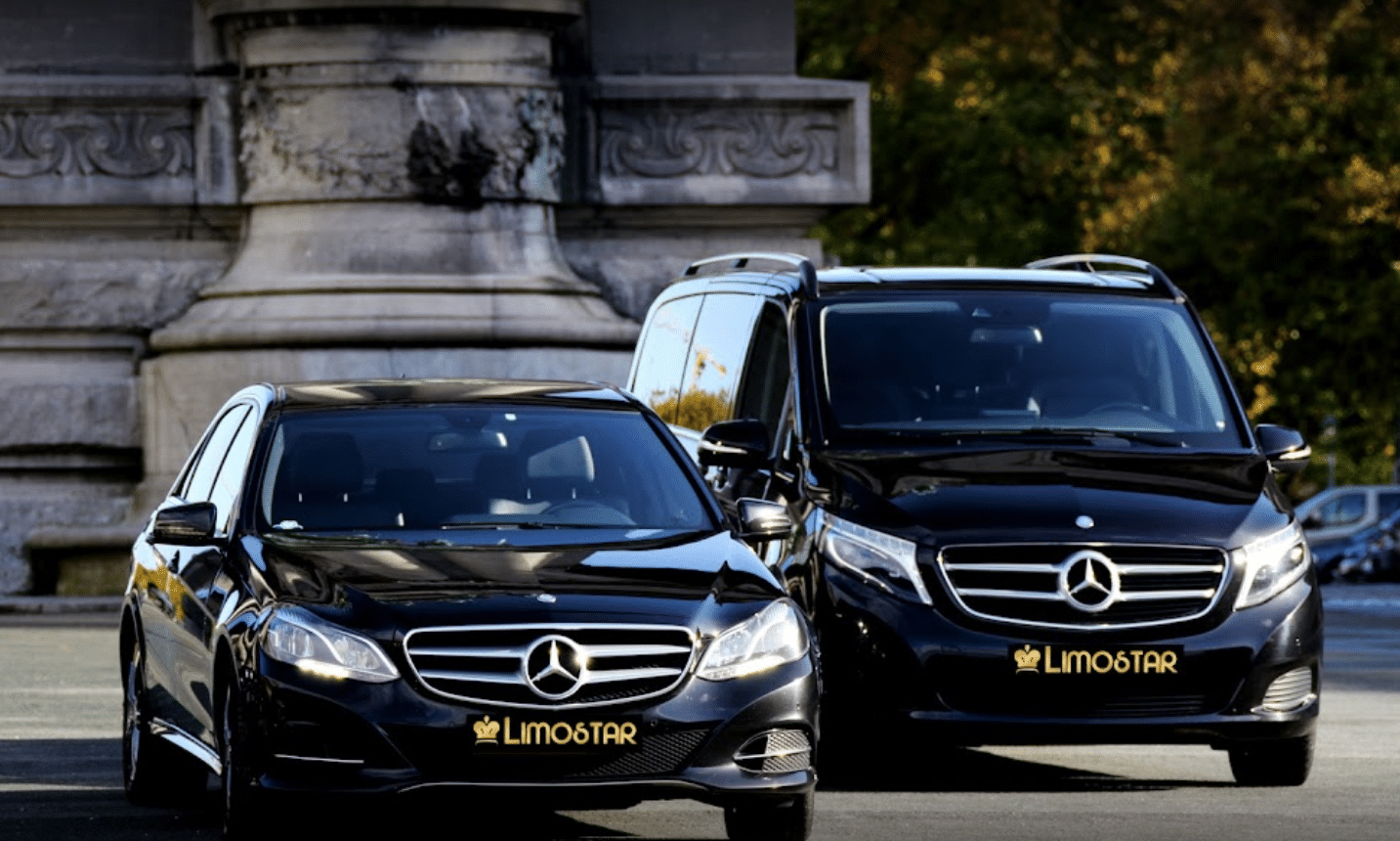 Belgium , Brussels 2 Mercedes class s , class v couleur noir